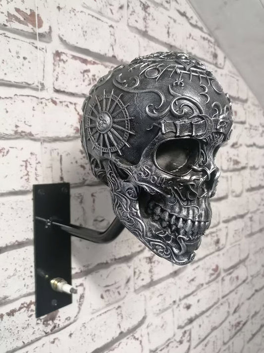 SkullHook – Uchwyt na kask i kurtkę