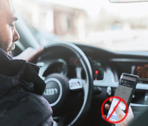Uchwyt na telefon 360° na deskę rozdzielczą