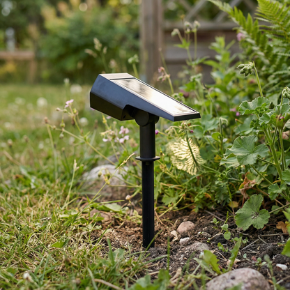Terra – Solarna lampa ogrodowa